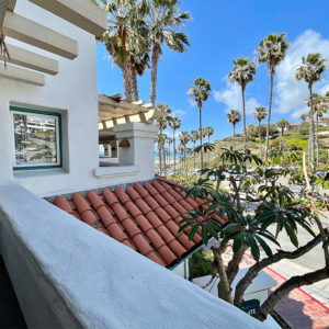 San Clemente Cove garden view balcony